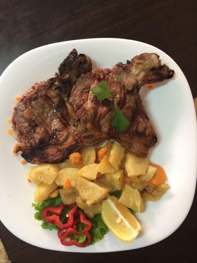 Hotel Lake Park Restaurant Pogradec